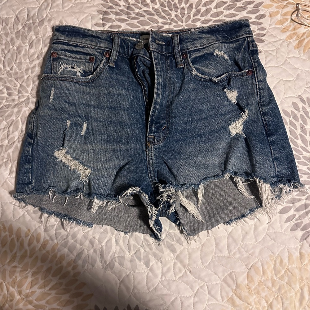 Curve love high rise mom short
